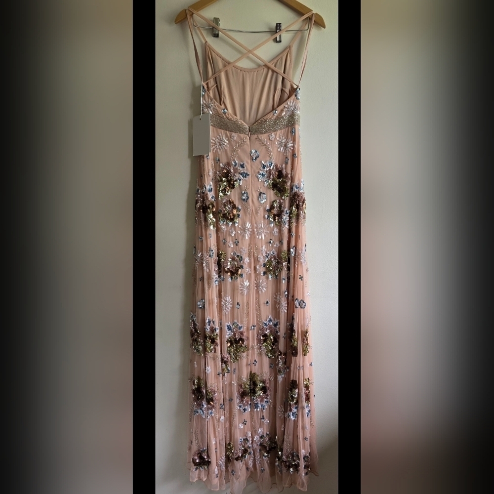 NEW! Mac Duggal,  Floral Sequin Maxi Dress in Pink Nude/Multi Sequins, Size 2 - Picture 2 of 11